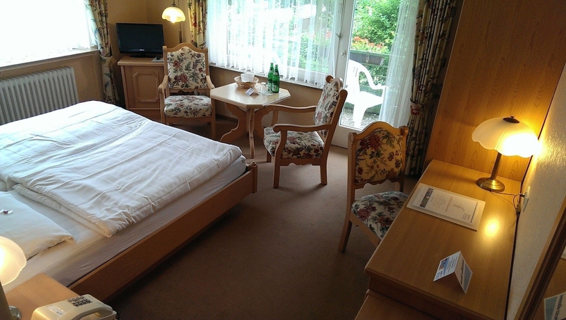 Imagen de la habitación del Hotel Kneipp-bund-hotel Heikenberg. Foto 11