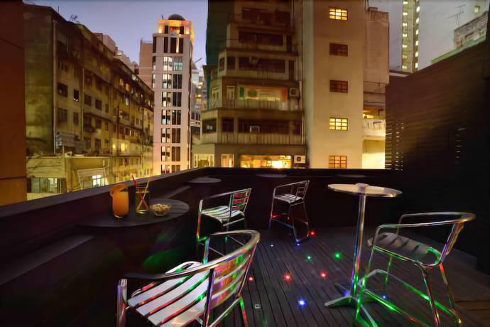 Imagen de los exteriores del Hotel Knight On Wyndham. Foto 8