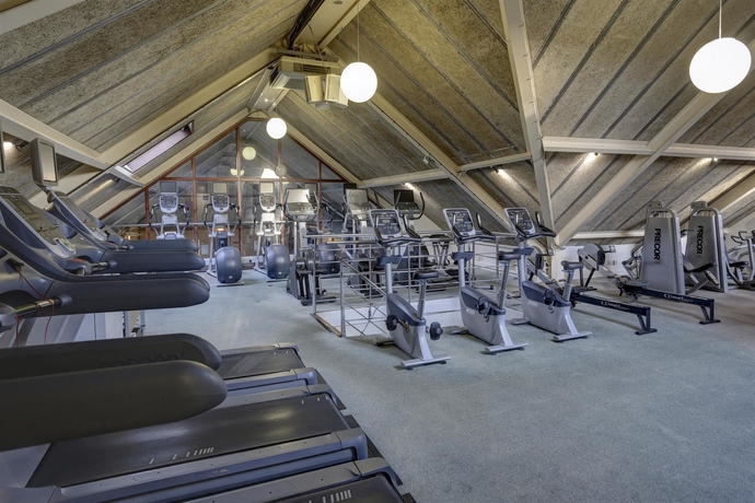 Imagen de los interiores del Hotel Knights Hill and Spa. Foto 16