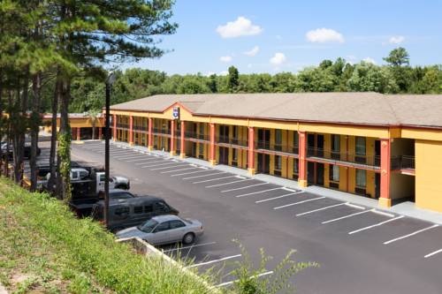 Imagen de la habitación del Hotel Knights Inn Aiken. Foto 5