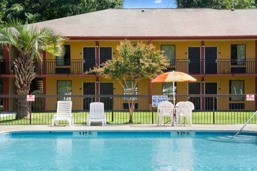 Imagen de la habitación del Hotel Knights Inn Aiken. Foto 16