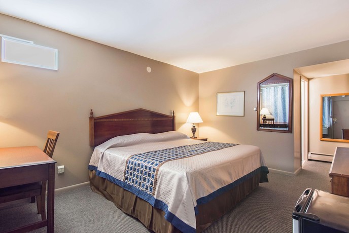 Imagen de la habitación del Hotel Knights Inn Amsterdam. Foto 16