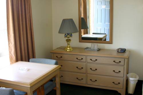 Imagen general del Hotel Knights Inn Angus. Foto 1