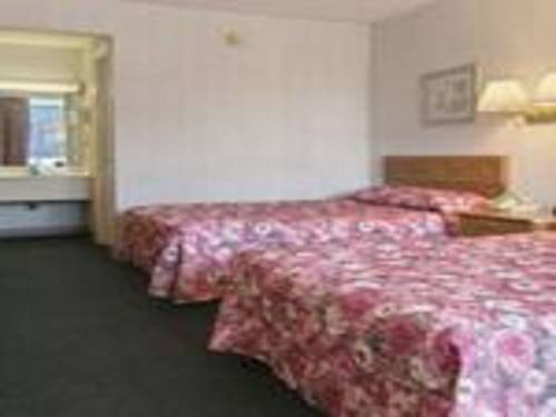 Imagen de la habitación del Hotel Knights Inn Atlanta/forest Park/airport East. Foto 4