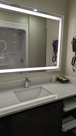 Imagen general del Hotel Knights Inn Bracebridge. Foto 3