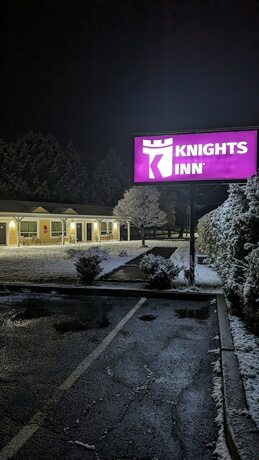 Imagen general del Hotel Knights Inn Bracebridge. Foto 5