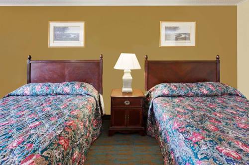 Imagen de la habitación del Hotel Knights Inn Bridgeport. Foto 2