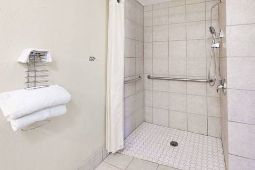 Imagen de la habitación del Hotel Knights Inn Bridgeport. Foto 8
