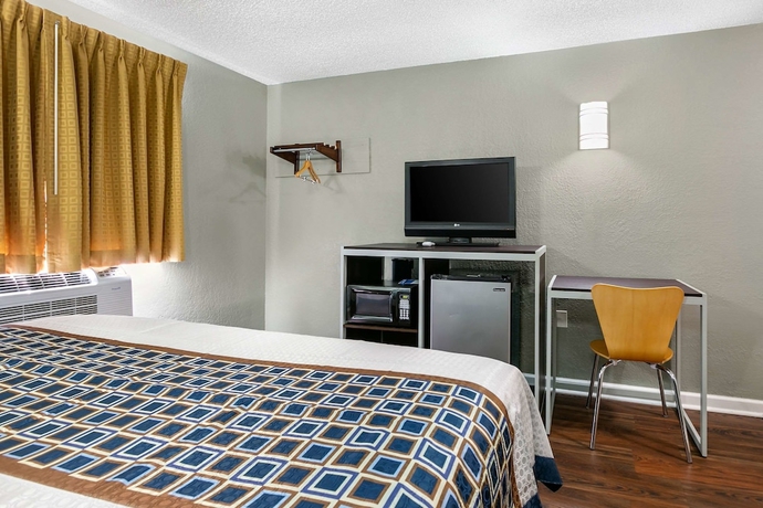 Imagen de la habitación del Hotel Knights Inn Bristol. Foto 10