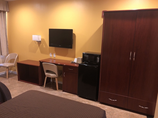 Imagen de la habitación del Hotel Knights Inn Brooklyn Sunset Park. Foto 12