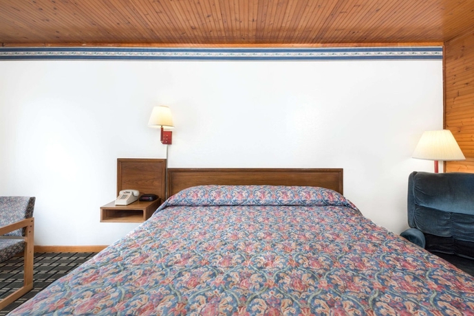 Imagen de la habitación del Hotel Knights Inn Brownwood. Foto 6