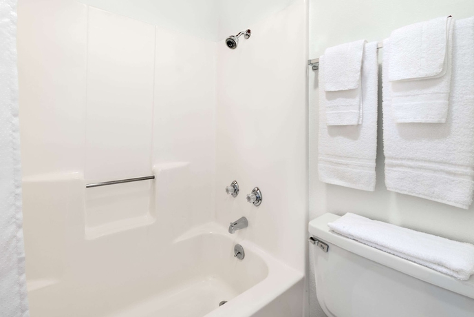 Imagen de la habitación del Hotel Knights Inn Brownwood. Foto 13