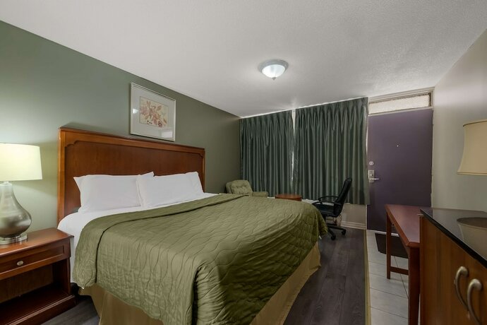 Imagen de la habitación del Hotel Knights Inn Burlington, ON. Foto 11