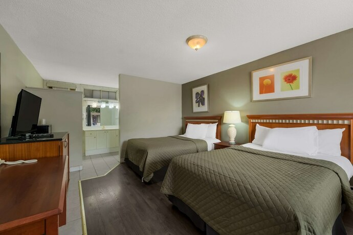 Imagen general del Hotel Knights Inn Burlington, ON. Foto 8