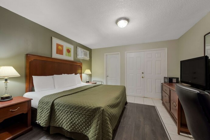 Imagen general del Hotel Knights Inn Burlington, ON. Foto 10