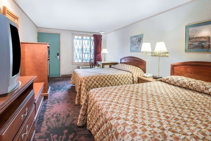 Imagen de la habitación del Hotel Knights Inn Canton, Canton Area. Foto 12