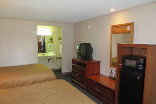 Imagen de la habitación del Hotel Knights Inn Canton, North Canton. Foto 3