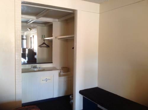 Imagen de la habitación del Hotel Knights Inn - Cayce. Foto 4