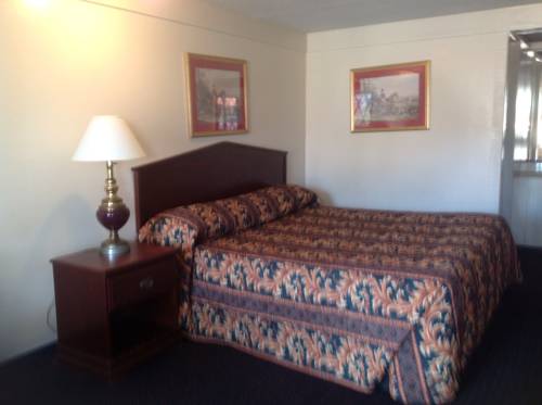 Imagen de la habitación del Hotel Knights Inn - Cayce. Foto 10
