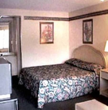 Imagen de la habitación del Hotel Knights Inn - Cayce. Foto 16