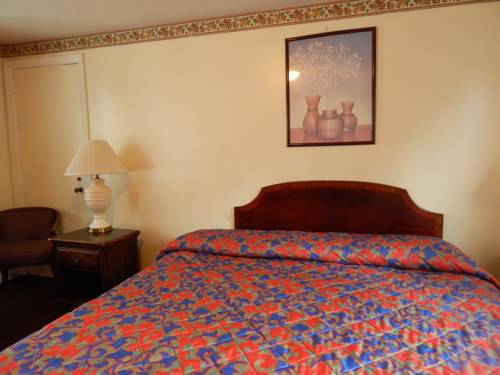 Imagen de la habitación del Hotel Knights Inn Centerville Cape Cod Area. Foto 10