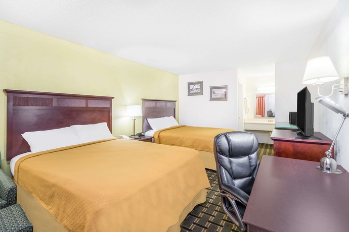 Imagen de la habitación del Hotel Knights Inn Chattanooga. Foto 7
