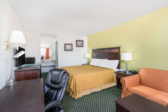 Imagen de la habitación del Hotel Knights Inn Chattanooga. Foto 12