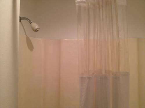 Imagen de la habitación del Hotel Knights Inn - Cleveland. Foto 3
