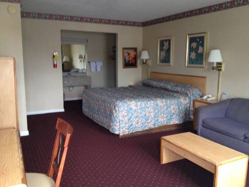 Imagen de la habitación del Hotel Knights Inn - Cleveland. Foto 5