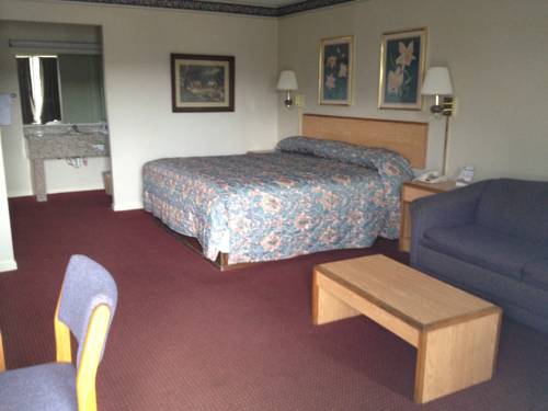Imagen de la habitación del Hotel Knights Inn - Cleveland. Foto 9