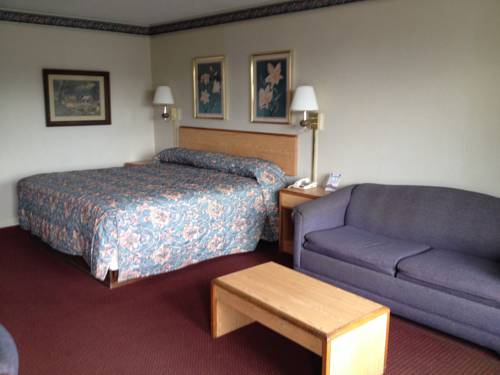 Imagen de la habitación del Hotel Knights Inn - Cleveland. Foto 10