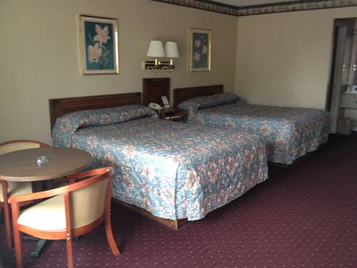 Imagen de la habitación del Hotel Knights Inn - Cleveland. Foto 12