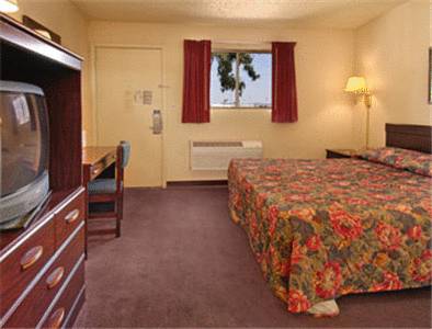 Imagen de la habitación del Hotel Knights Inn Fairground. Foto 8