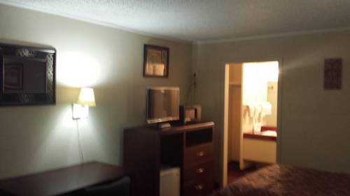Imagen de la habitación del Hotel Knights Inn Fayetteville. Foto 14