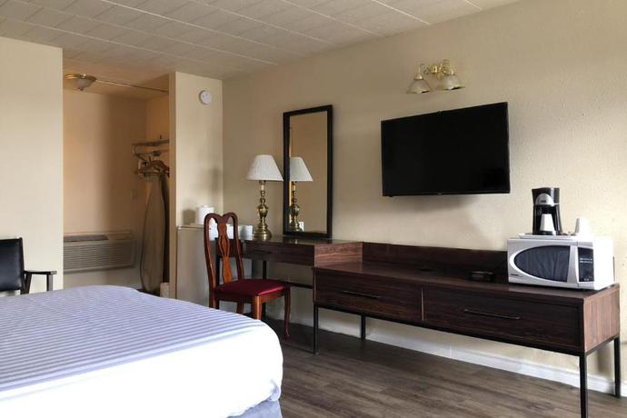 Imagen general del Hotel Knights Inn Fort Erie. Foto 5