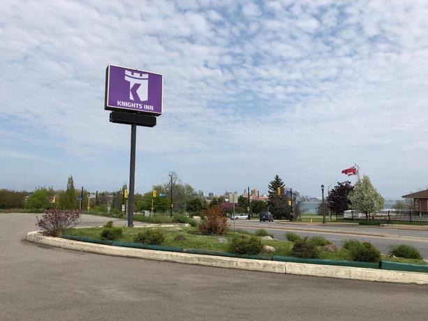 Imagen general del Hotel Knights Inn Fort Erie. Foto 9