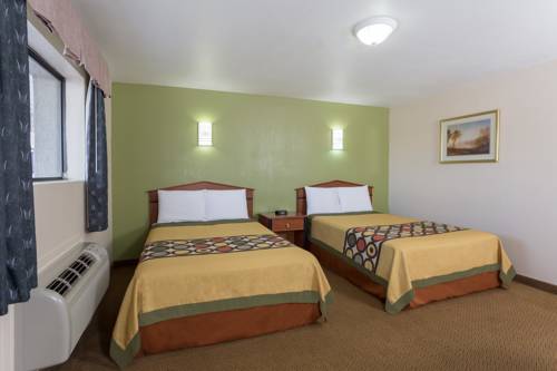 Imagen de la habitación del Hotel Knights Inn Franklin Ave Waco. Foto 6