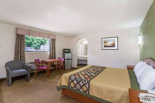 Imagen de la habitación del Hotel Knights Inn Franklin Ave Waco. Foto 13