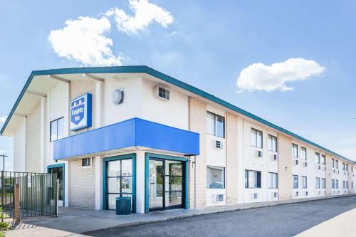 Imagen general del Hotel Knights Inn Grand Rapids East Airport. Foto 5