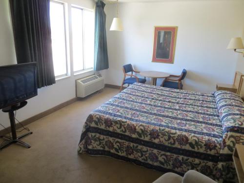 Imagen de la habitación del Hotel Knights Inn Green River. Foto 7