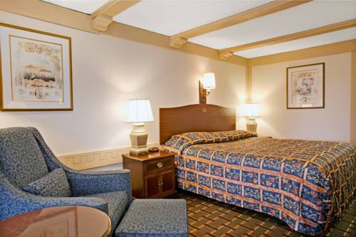 Imagen de la habitación del Hotel Knights Inn Greensburg. Foto 3