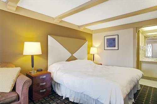Imagen de la habitación del Hotel Knights Inn Greensburg. Foto 5