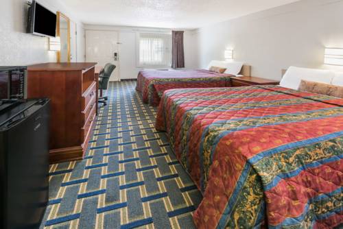 Imagen de la habitación del Hotel Knights Inn Hilliard Columbus. Foto 3