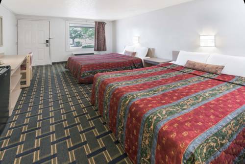 Imagen de la habitación del Hotel Knights Inn Hilliard Columbus. Foto 7
