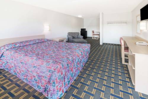 Imagen de la habitación del Hotel Knights Inn Hilliard Columbus. Foto 11