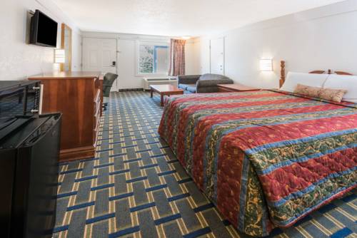 Imagen de la habitación del Hotel Knights Inn Hilliard Columbus. Foto 13
