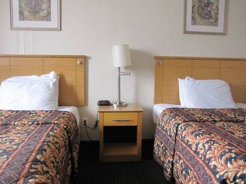 Imagen general del Hotel Knights Inn JFK Airport NYC. Foto 7