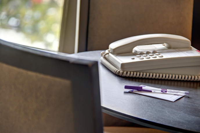 Imagen de la habitación del Hotel Knights Inn Kamloops. Foto 10