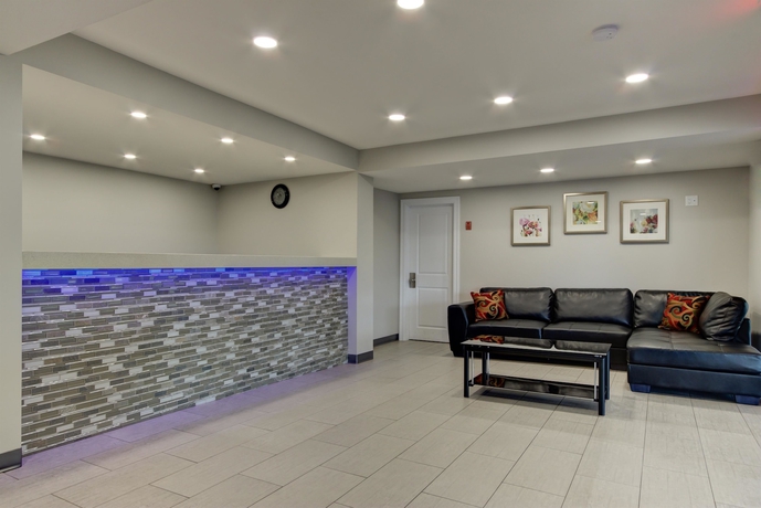 Imagen de los interiores del Hotel Knights Inn Kamloops. Foto 18