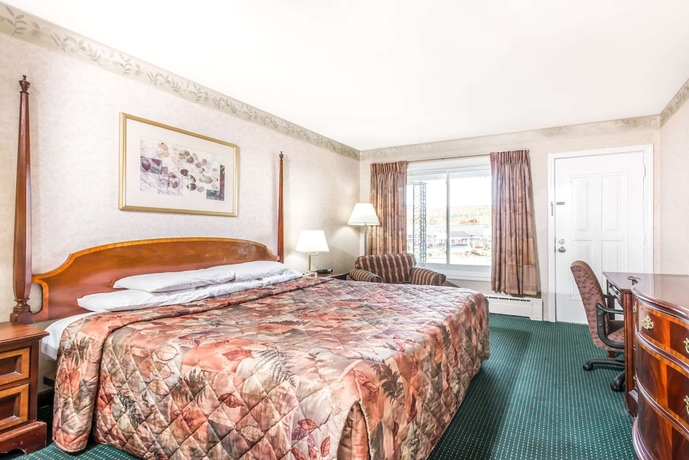 Imagen de la habitación del Hotel Knights Inn Lenox. Foto 8